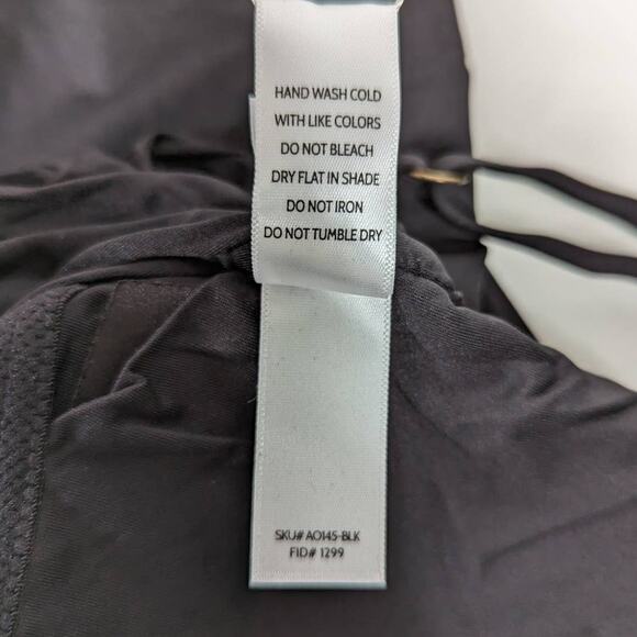 Andie Swim Santorini Black One Piece Swimsuit Cutout Size Large NWT Swimwear - Picture 6 of 6